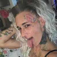 Slika avatara modela chaoticluvbug