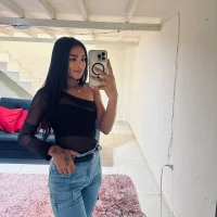 luna-vc's Profile Pic