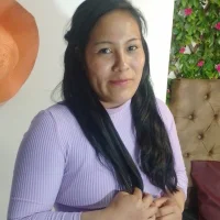 Yineth_Hot profiképe