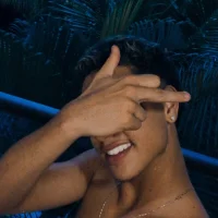 Julinho00's Profile Pic