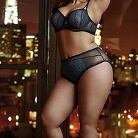 many-kisses's Profile Pic