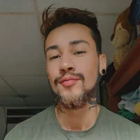 leon_castiblanco's Profile Pic