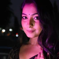 PRIYAABHI-01's Avatar Pic