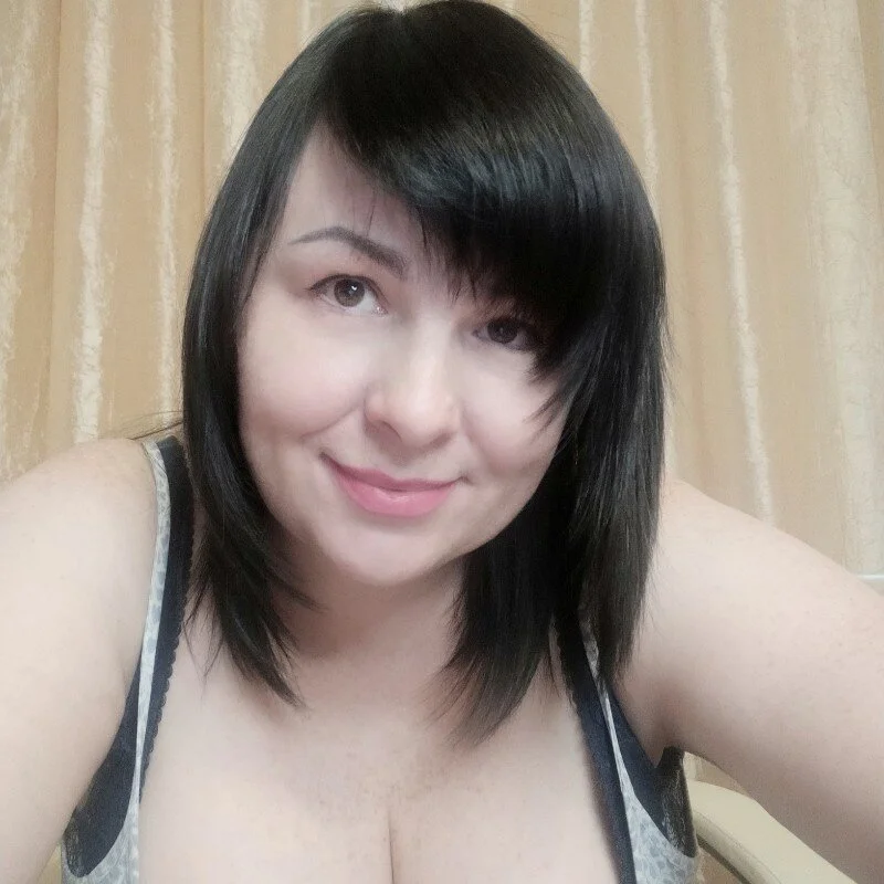 EmiliaLooo Stripchat profile image