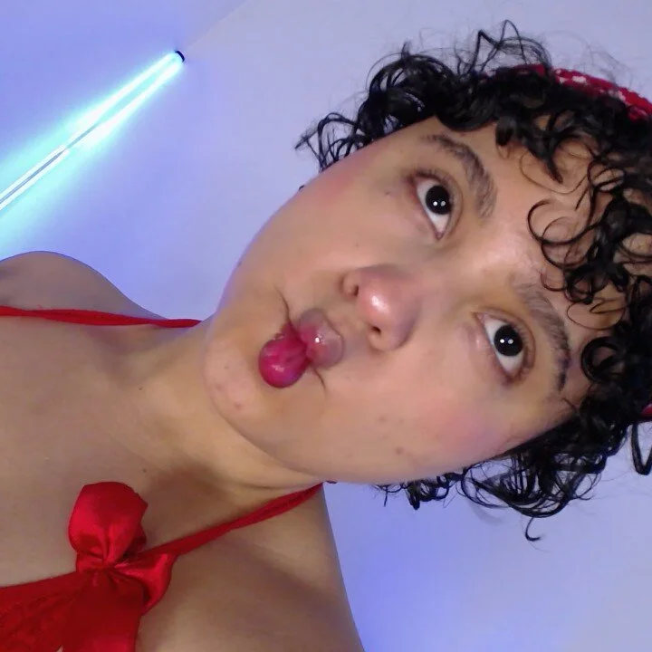 lou_cute Stripchat profile image