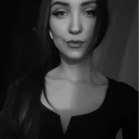 EllaaWalker's Profile Pic