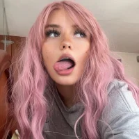 Selena_Roa's Avatar Pic