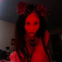 _MollyMo's Profile Pic