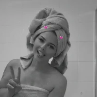Naughty69882 webcam