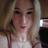 KarleenRawat stripchat