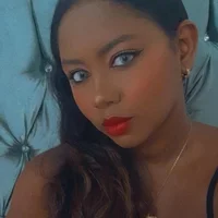 emily_foxster's Profile Pic