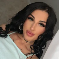 LadySin_05's Profile Pic