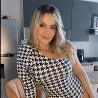 aliciacruzmodel's Profile Pic