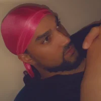 ghostoflondon's Profile Pic