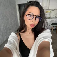 BritneyTate's Profile Pic