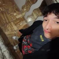 dichi999's Profile Pic