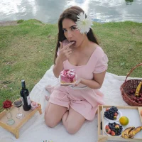 Ema_louis_ Avatar-Bild