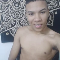 alexis_moreno18's Profile Pic