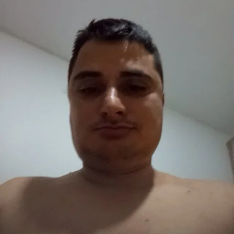 guku1985 profile photo
