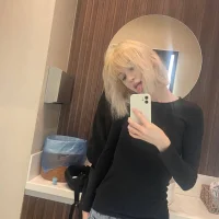 Gambar Profil Tiny_blosssom