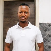 yeywy10's Avatar Pic