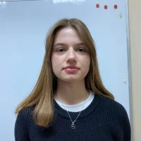 RoseRedt's Profile Pic