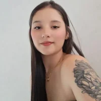 รูปโปรไฟล์ของ emilywhite__