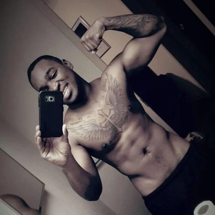 DearestAdmiralty75 profile photo