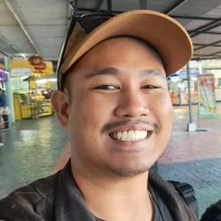 ratchanon98's Profile Pic