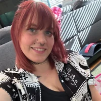 AveryAugust's Profile Pic