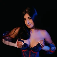 Gambar Profil Francesca_Skuirt