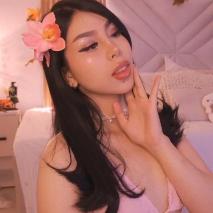 Helena_Whaite profile photo