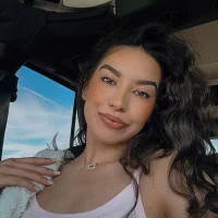 Mariahfe19's Avatar Pic