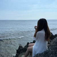Faye_5757's Profile Pic