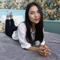 Gambar Profil CoralineWhisper