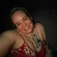 Bigbustedcurvylady