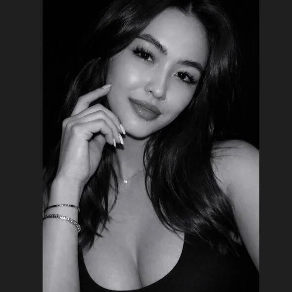 oxxx_me live cam profile