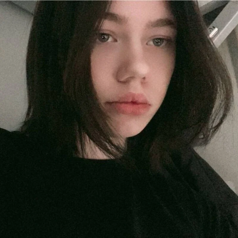 Ava_Lowson profile photo