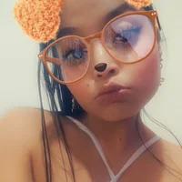 kym_model's Profile Pic