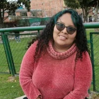 yvonne_jlove's Avatar Pic