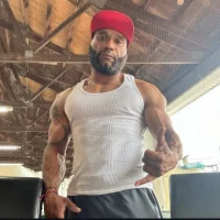 Lostskript's Profile Pic