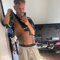 alex18072 webcam