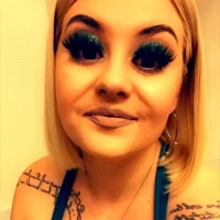 maddiemoone4u's Profile Pic
