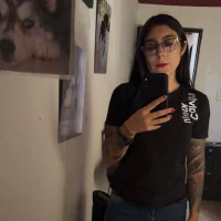 PamelaFtMia's Avatar Pic