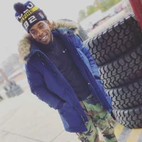 stickyfromthemoon 头像图片