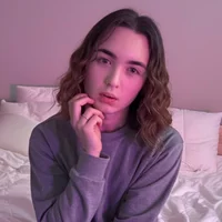 peach_mirage model avatar