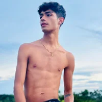 oliverhot2005 অবতার ছবি