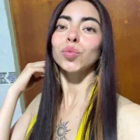 Alissleonofi's Profile Pic