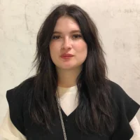 Foto do perfil de PhilomenaHenley