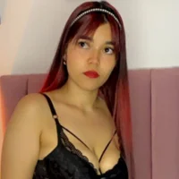 iris_victoria's Profile Pic